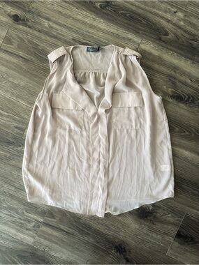 Costa Blanca Light Taupe Sleeveless Button-Front Utility Blouse